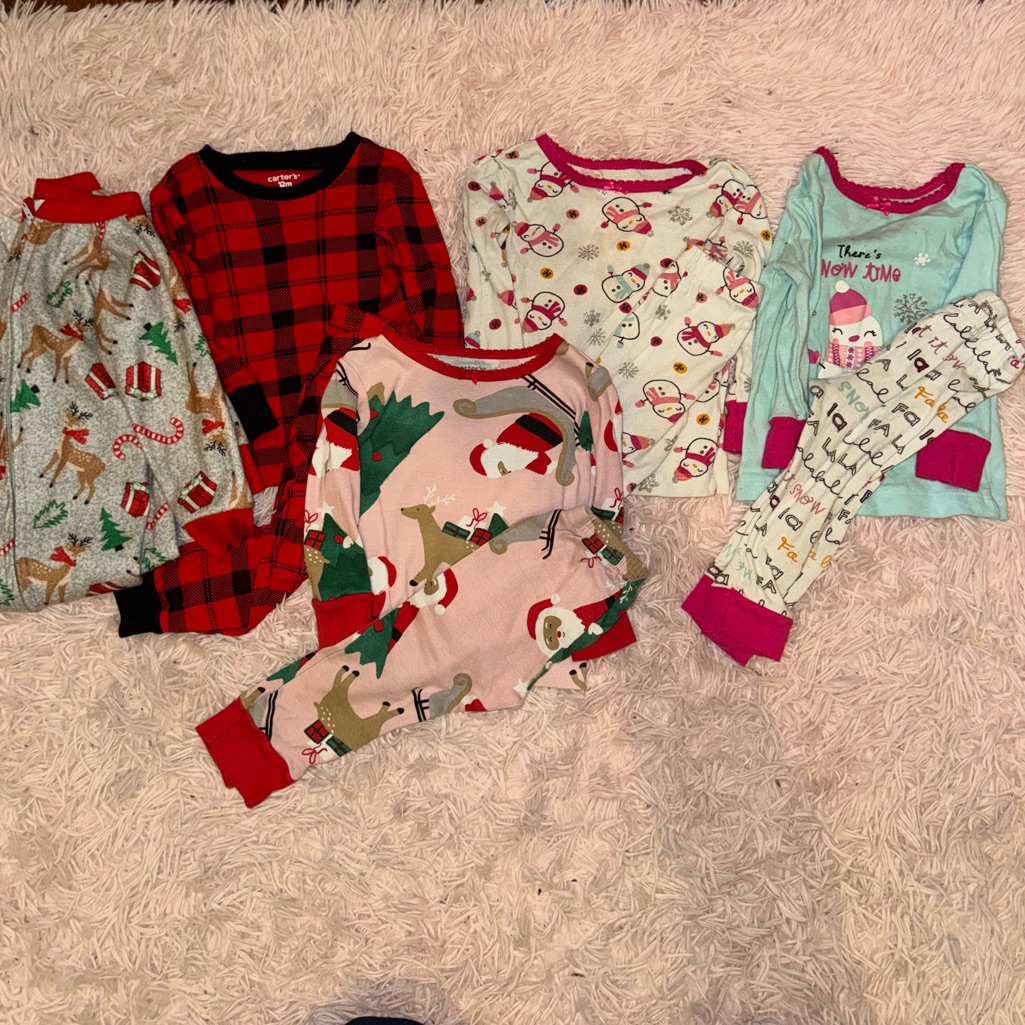 5 Winter Christmas Pajama Sets